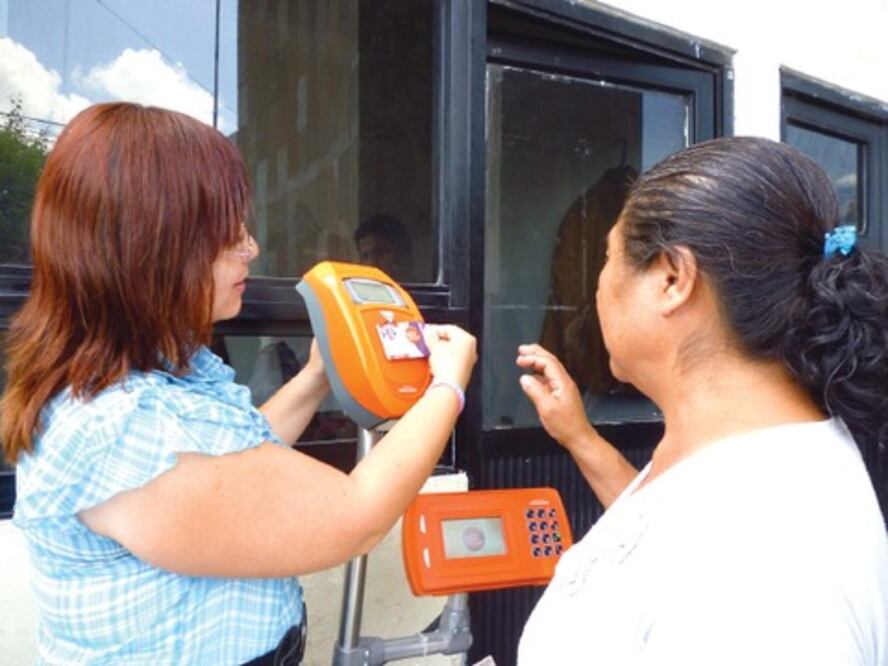 Inyecta gobierno 105 mdp a Red Q