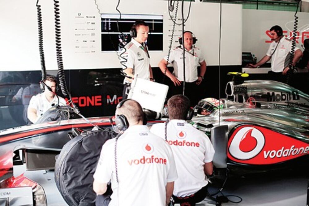  “Checo” seduce, a pesar de todo