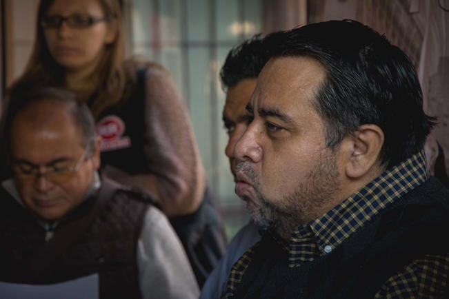 El diputado independiente Carlos Lázaro Sánchez Tapia sostiene que la propuesta del PAN deja en desventaja a los partidos de oposición. (OBTURE PRESS)