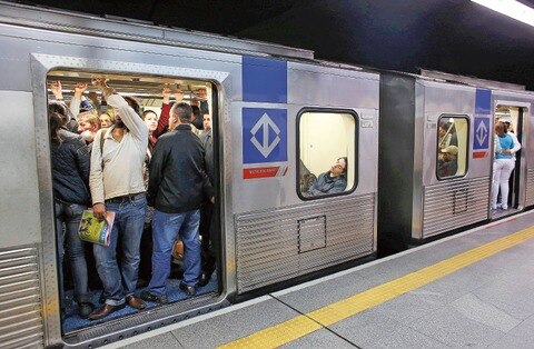 Termina huelga en metro de Sao Paulo