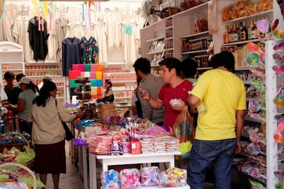 Comercios se quedan cortos en diciembre