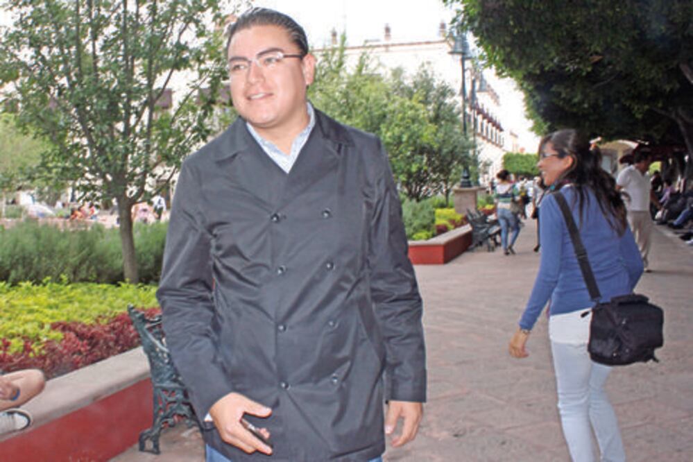 Prevén proveedoras de VW recurrir a paros técnicos