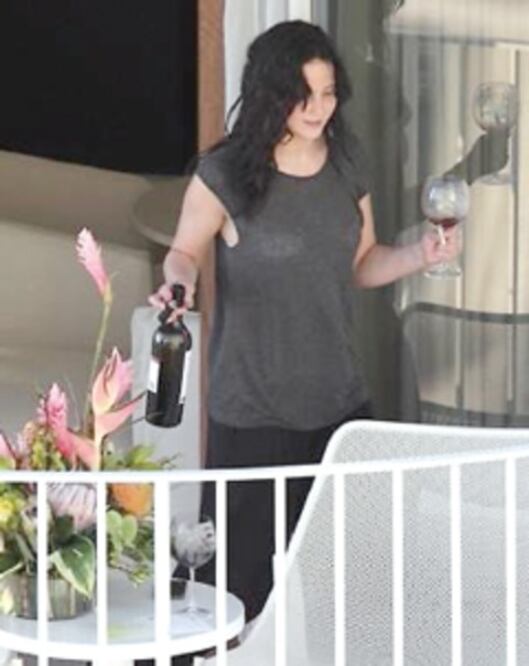 Gana Oscar y se va de viaje