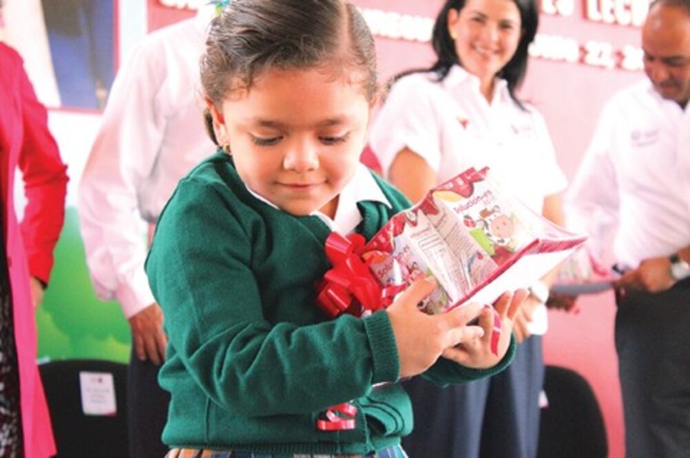  DIF distribuirá “lechitas” en  tres escuelas 