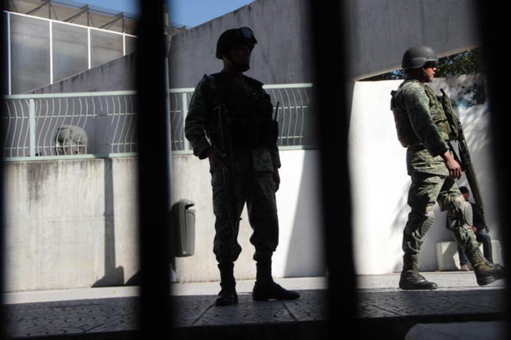 La petición del seguro fue hecha por el comandante de la décimo séptima zona militar, Carlos César Gómez López. (LUIS SÁNCHEZ. EL UNIVERSAL)