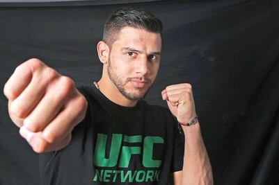 Yair, a imponerse ante su público