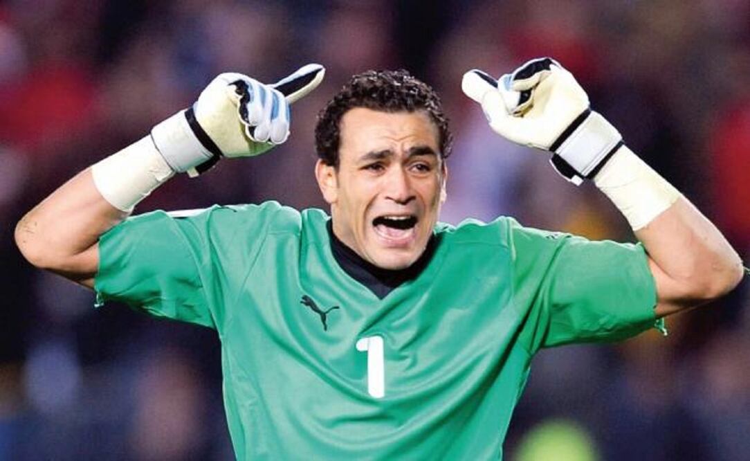 El veterano Essam El-Hadary es titular de los faraones. (KEVORK DJANSEZIAN. GETTY IMAGES)