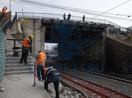 Dan bienvenida al tren, pero vigilarán la obra
