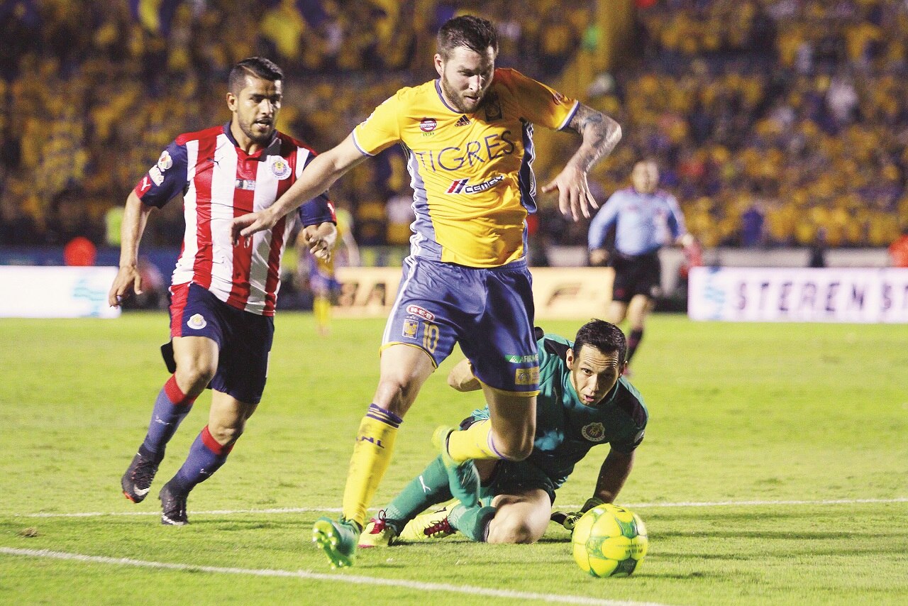 Gignac salva la arrogancia de los Tigres
