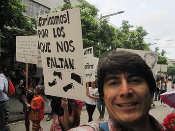 Balam Rodrigo presenta su Libro Centroamericano en Querétaro