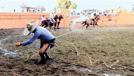 Gran charreada a beneficio del HITO