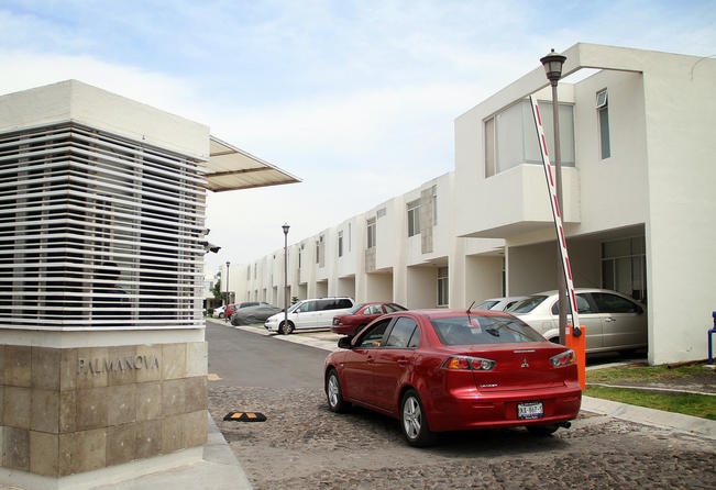 La CEA busca fideicomiso con empresas constructoras
