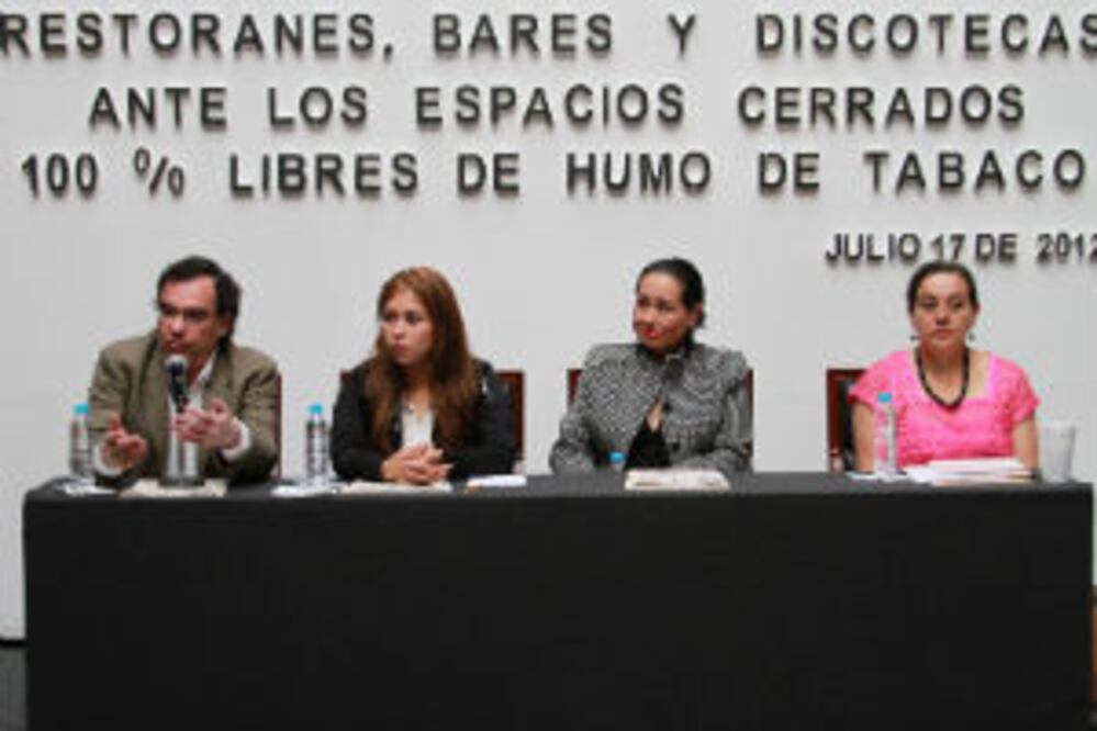 Piden antreros diálogo ante Ley Antitabaco