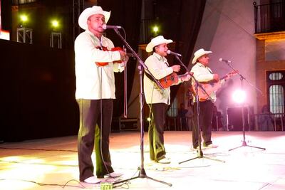 ¡A bailar huapango!