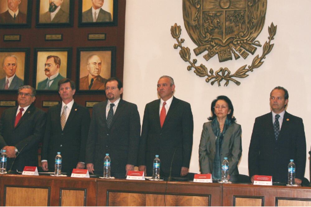 Sesiona Consejo Estatal de Salud de Querétaro