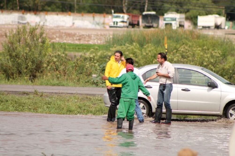 CEC, pendiente ante lluvias, indica