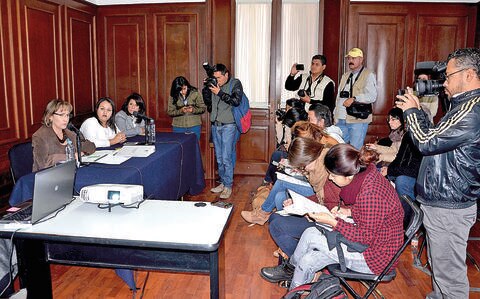 Atenderán a adultos mayores en Alameda 