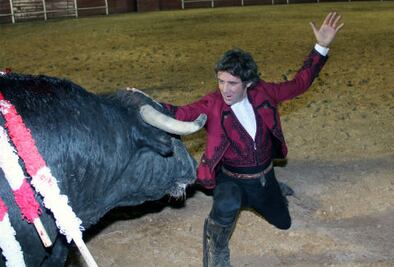 Triunfa Pablo Hermoso en Tequis 