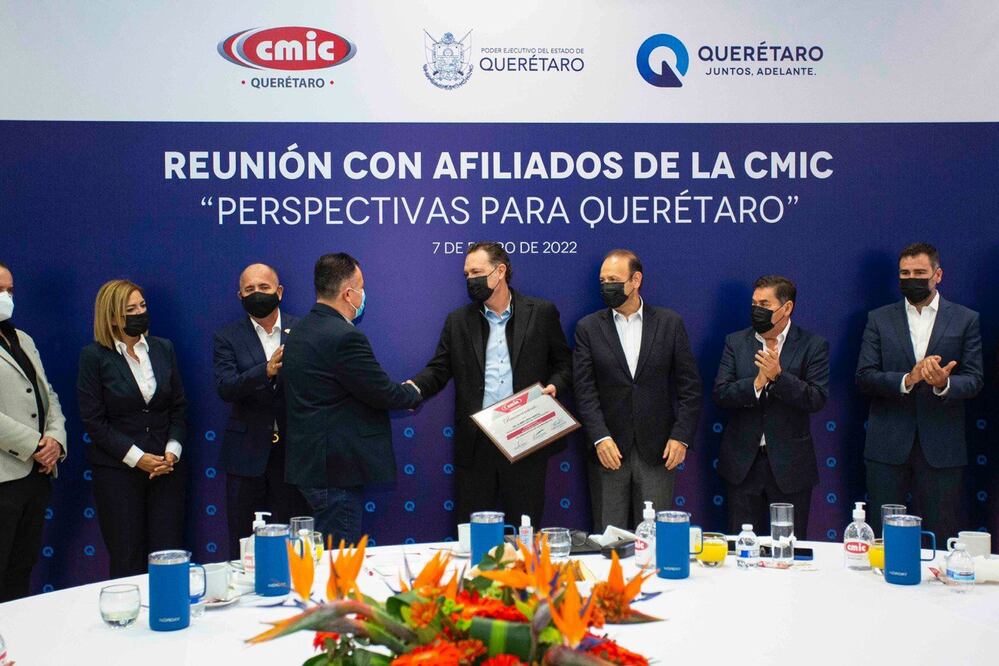 Querétaro une esfuerzos para cumplir 6 retos: Kuri