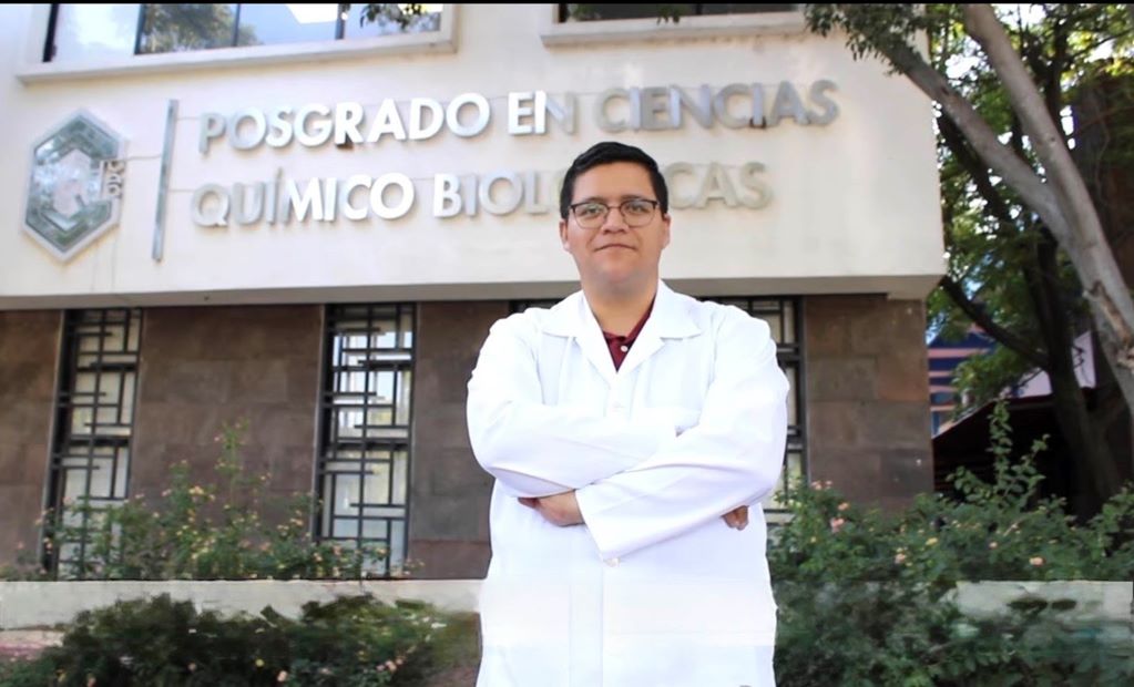 Premian el trabajo de alumno de la Facultad de Química de la UAQ