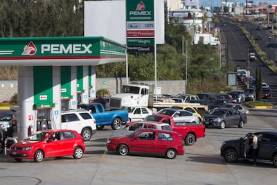 México, listo para liberar precios a las gasolinas
