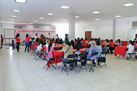  Impulsan en  PRI liderazgo político de las mujeres