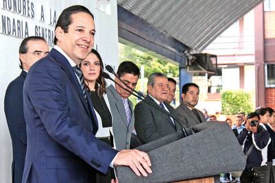 En crisis económica, 12 municipios