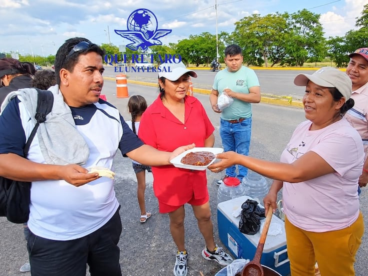 Alimentan la esperanza de familiares de pacientes del IMSS en El Marqués