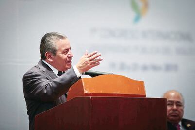 SEP destituirá a maestros que no hagan el examen