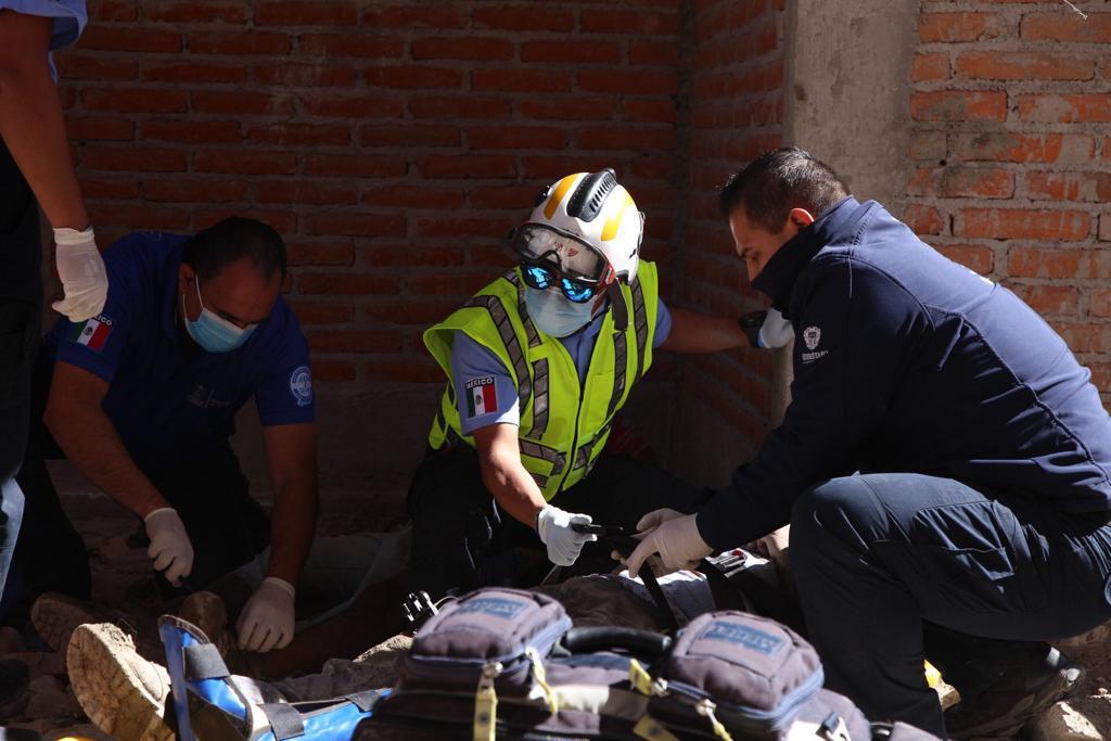 Colapsa barda en fraccionamiento Misión de Conca