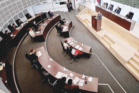 Desindexan el salario mínimo