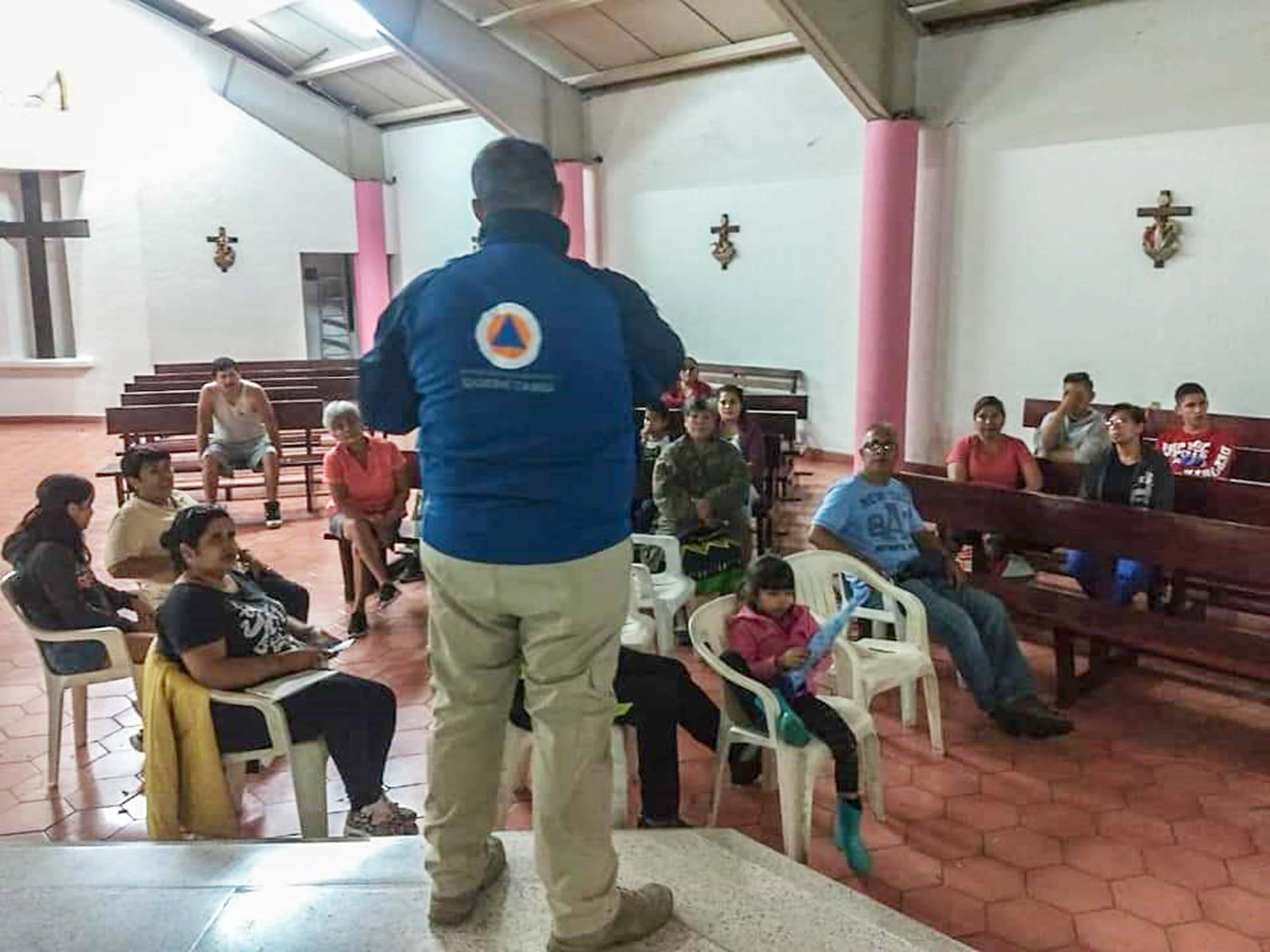 Capacitan a 3,800 personas en temas de protección civil