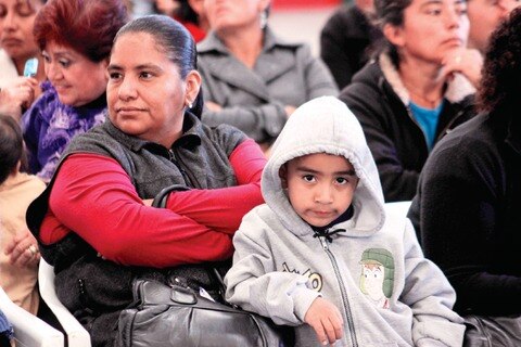 Apoya la Sedesol a 4 mil madres solteras