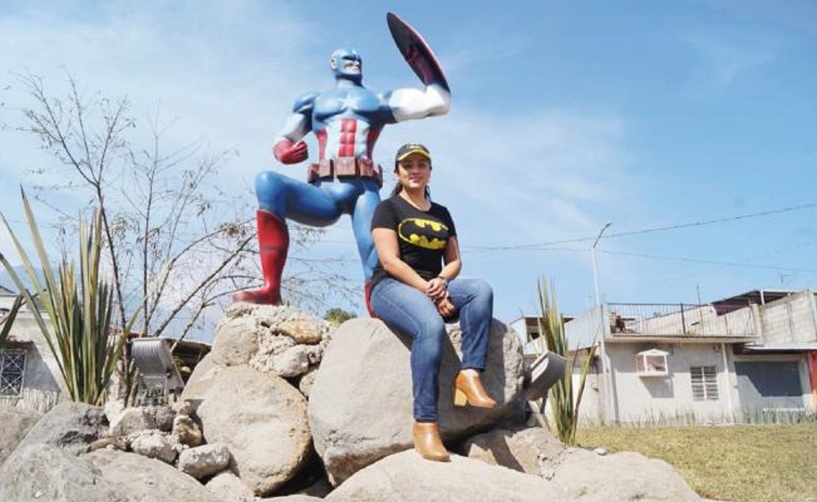 Crean parque de superhéroes en zona con 52.6% de pobreza