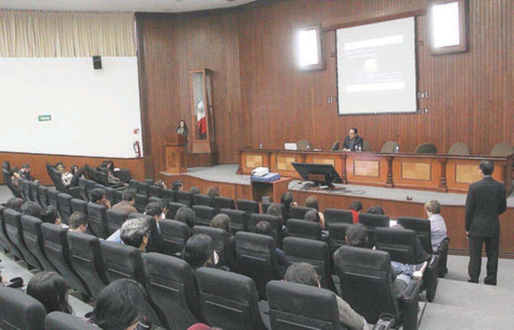 Promueven derecho ambiental