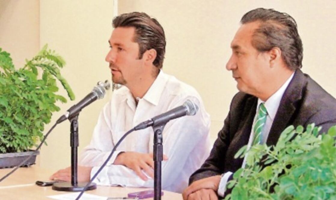 Dona Fiqma plantas añiles a la Secretaría de Servicios