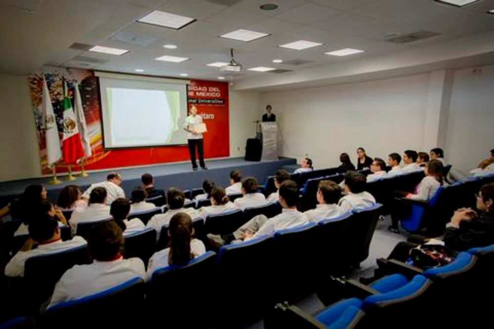 Aprenden de los expertos