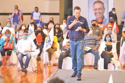 Líderes sociales se suman al proyecto de Mauricio Kuri