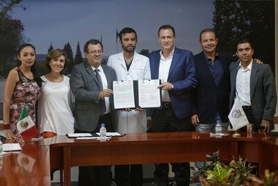 Becarán a alumnos de la UAQ en Corregidora