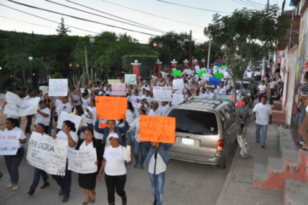Marchan en apoyo a Lupe García