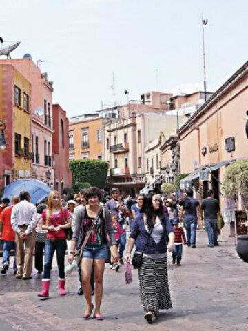 Por fiestas, esperan derrama de 80 mdp