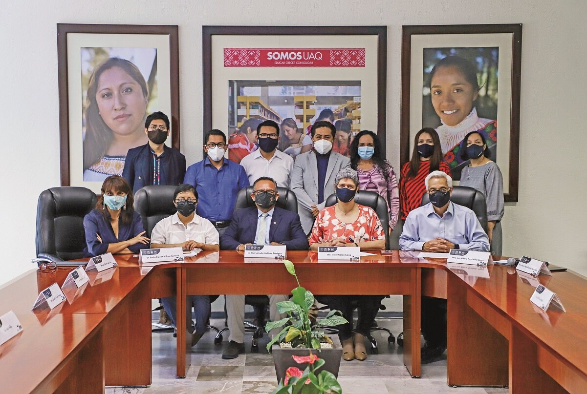 Harán cápsulas en otomí, triqui y zapoteco en la televisión universitaria, el proyecto es de TvUAQ