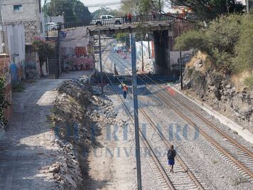 Realizan reuniones con vecinos por impacto del tren México–Querétaro