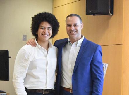 Estudiante queretano propone un nuevo modelo de enseñanza