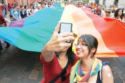AN, abierto a legislar sobre uniones gay