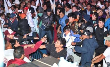 Se registra gresca en mitin de AMLO en Pachuca