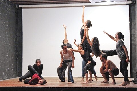 Artistas promueven el trabajo colectivo