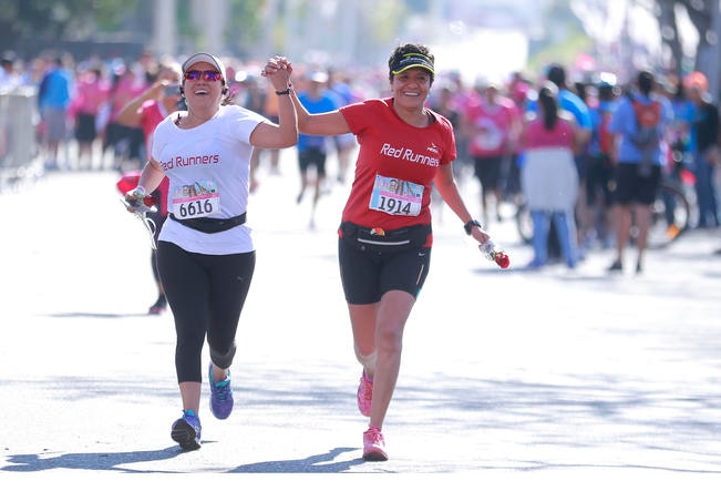 Mujeres corren 21 km  para reconocer derechos