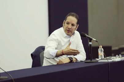 Francisco Domínguez, gobernador de Querétaro, dio positivo a Covid-19