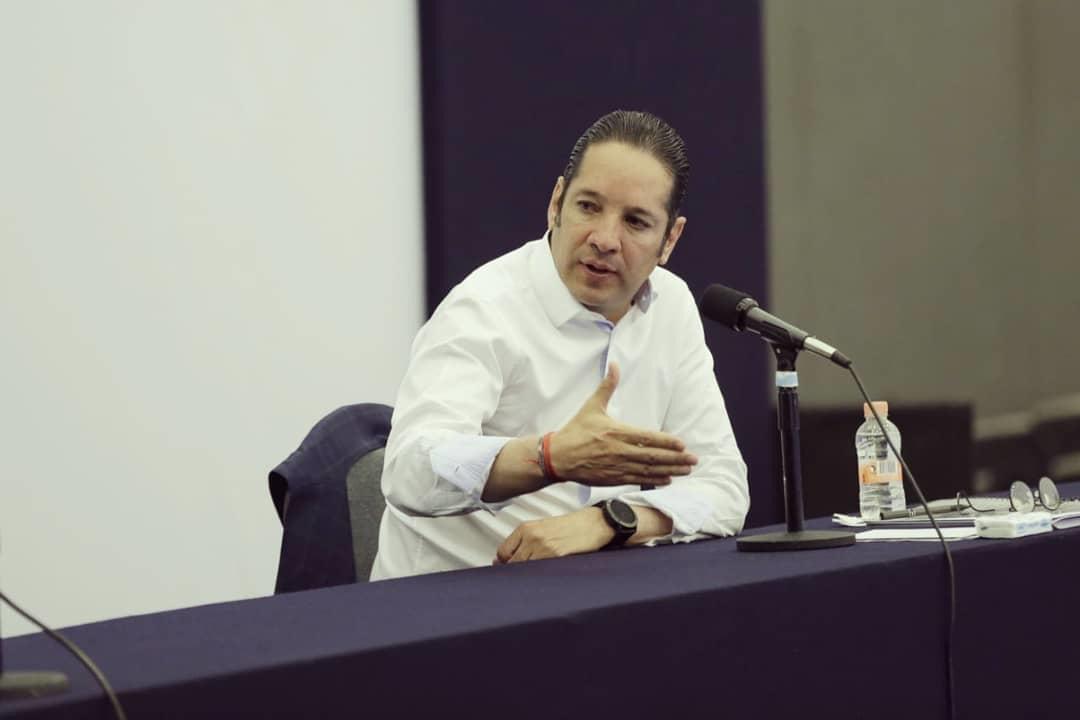 Francisco Domínguez, gobernador de Querétaro, dio positivo a Covid-19